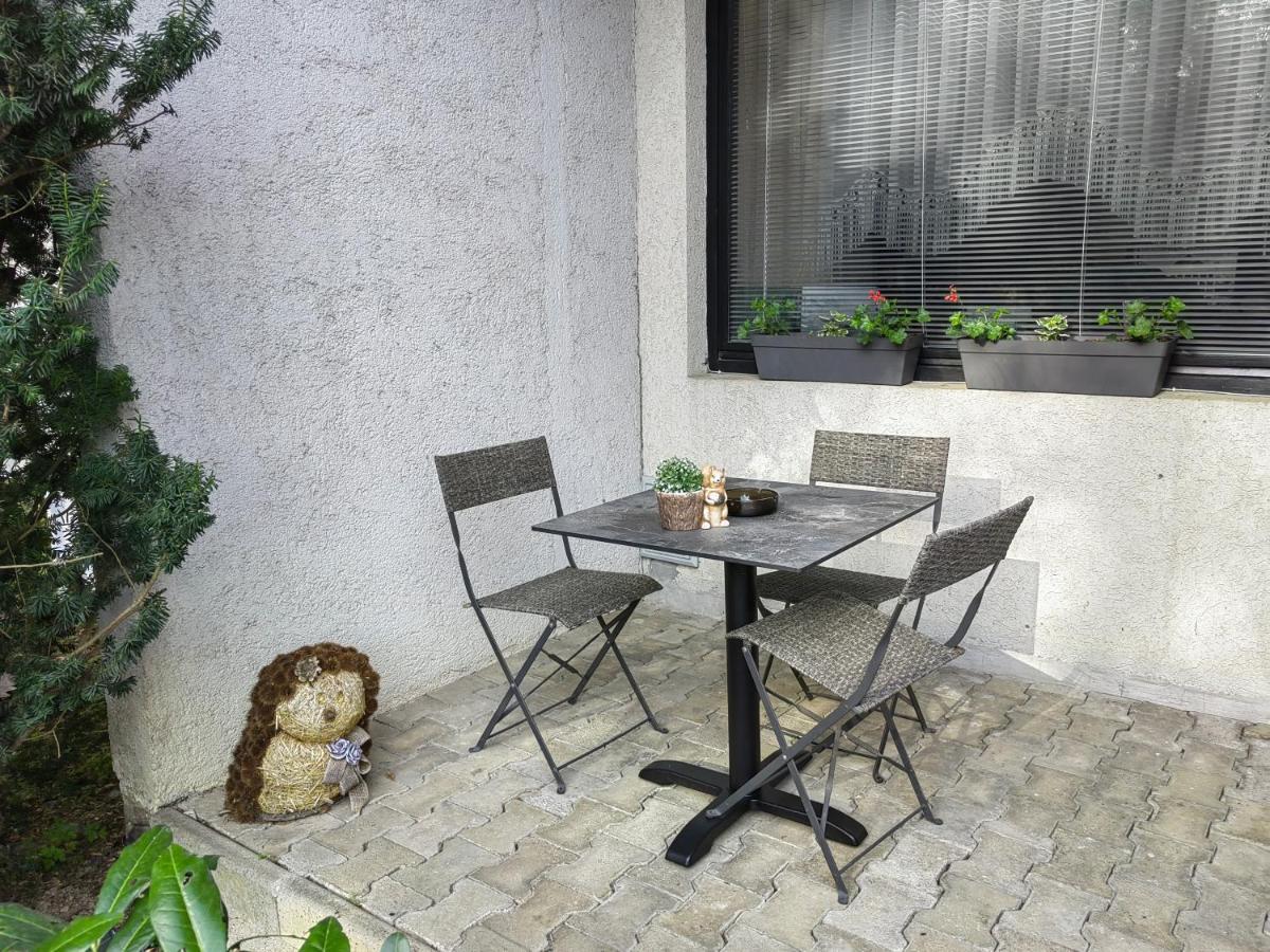 Prenocisca Mraz Apartment เวเลนเย ภายนอก รูปภาพ