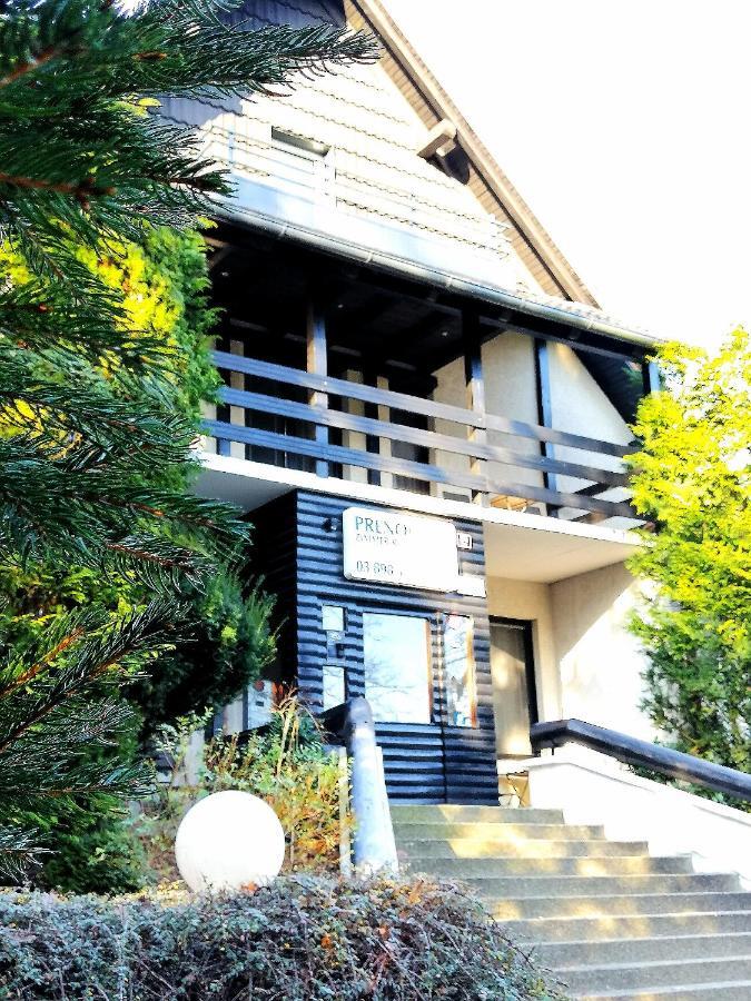 Prenocisca Mraz Apartment เวเลนเย ภายนอก รูปภาพ